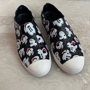 NWOT Native Disney Slip-Ons Mickey Mouse Size 8